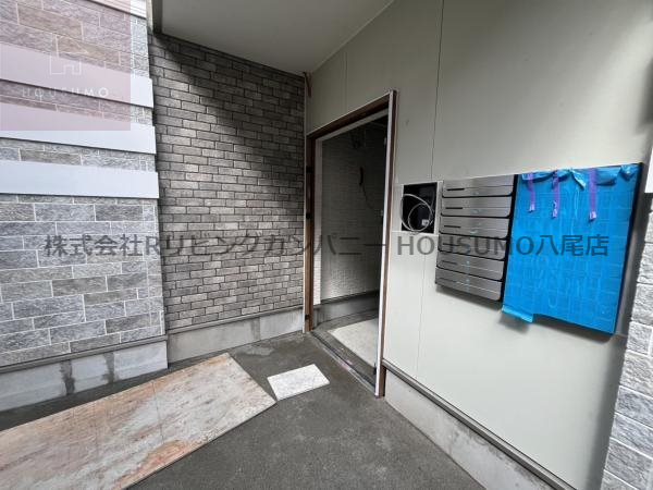 エントランス　建物の内部です