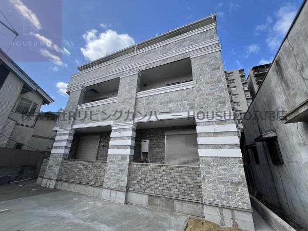 建物外観　外観は落ち着いています