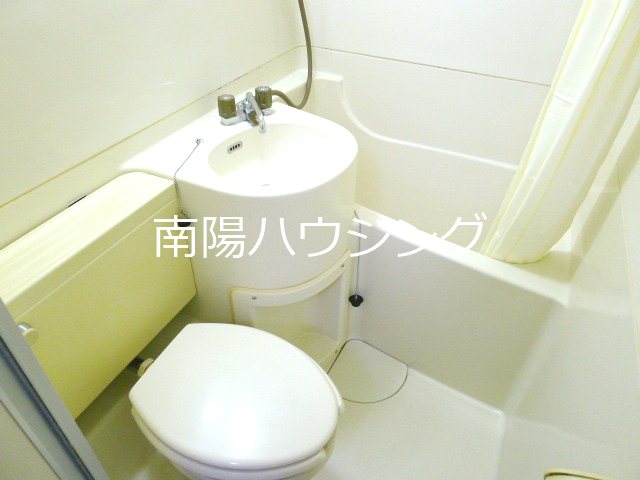 バス・シャワールーム　バス