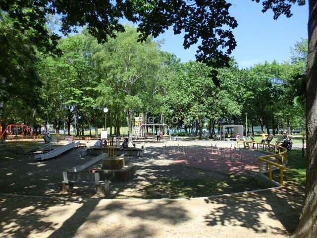 公園　美香保公園（公園）まで646m