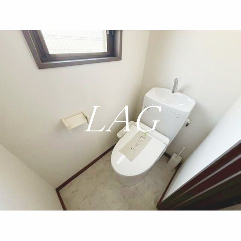 トイレ　トイレです。
