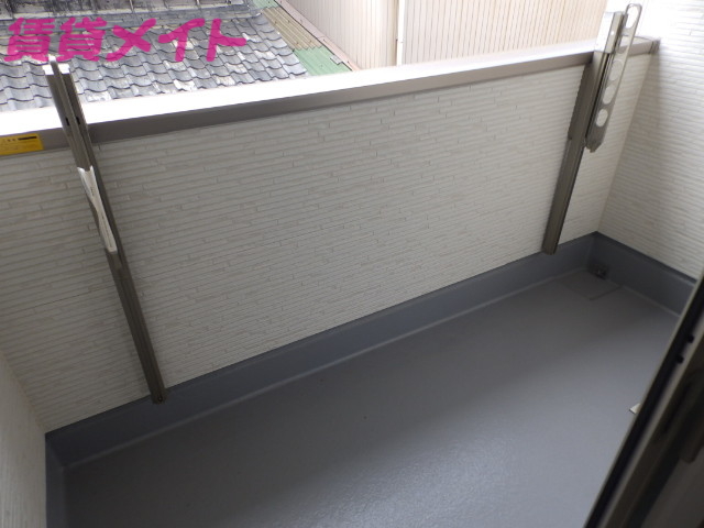バルコニー　バルコニー同一物件別部屋のお写真です