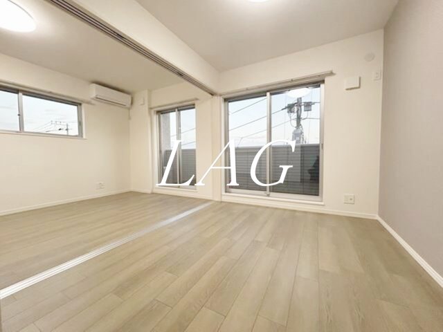 居室・リビング　洋室のお部屋です。