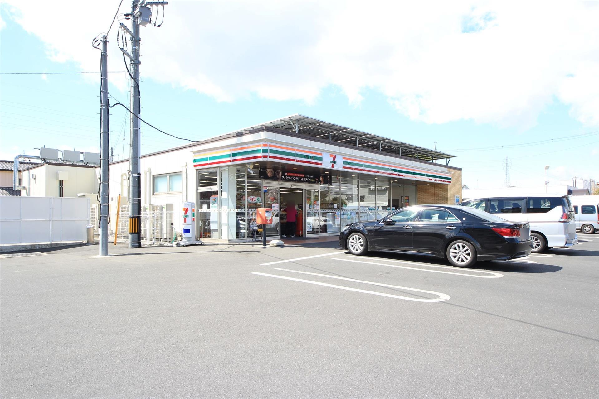 コンビニ　セブンイレブン足利山下町店（コンビニ）まで440m