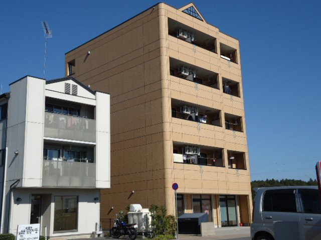 建物外観　外観写真（昼）