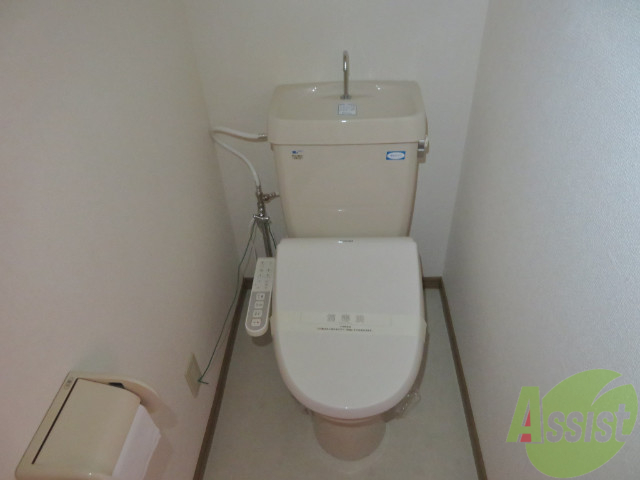 トイレ　各機能付きのトイレですので安心してご利用いただけます