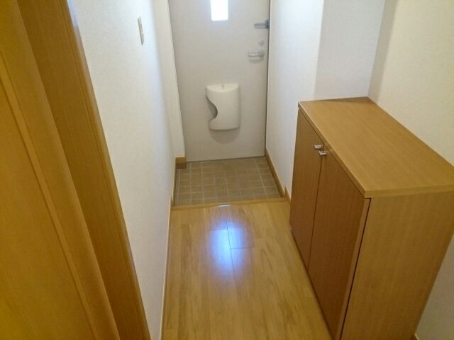 玄関　落ち着いた玄関です