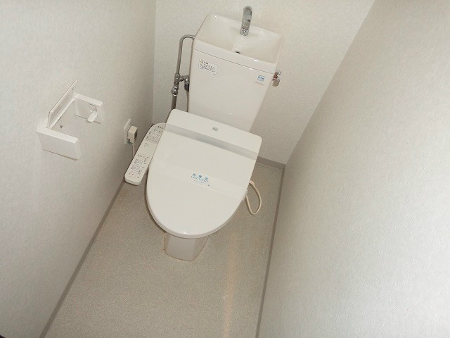 トイレ　温水洗浄便座♪