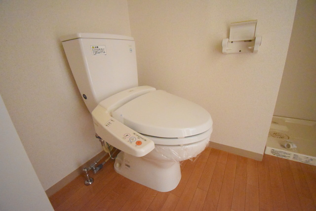 トイレ　同物件別部屋参考写真です。