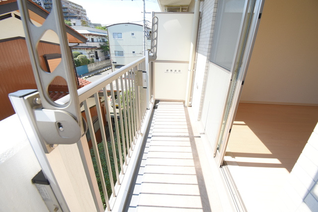 バルコニー　同物件別部屋参考写真です。
