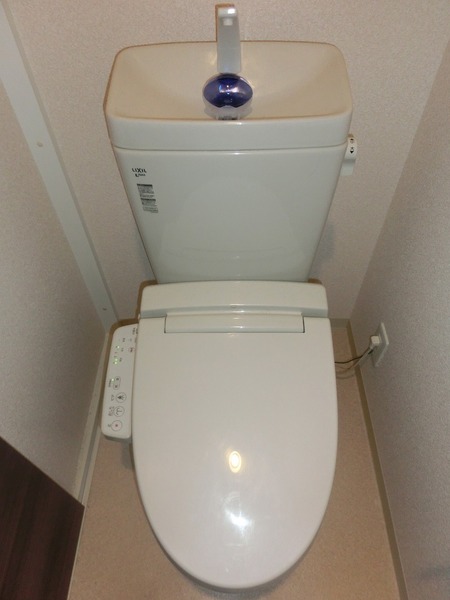トイレ　参考写真です