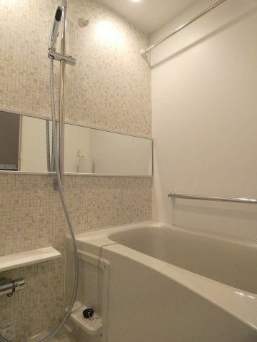 バス・シャワールーム　バス※別部屋参考写真