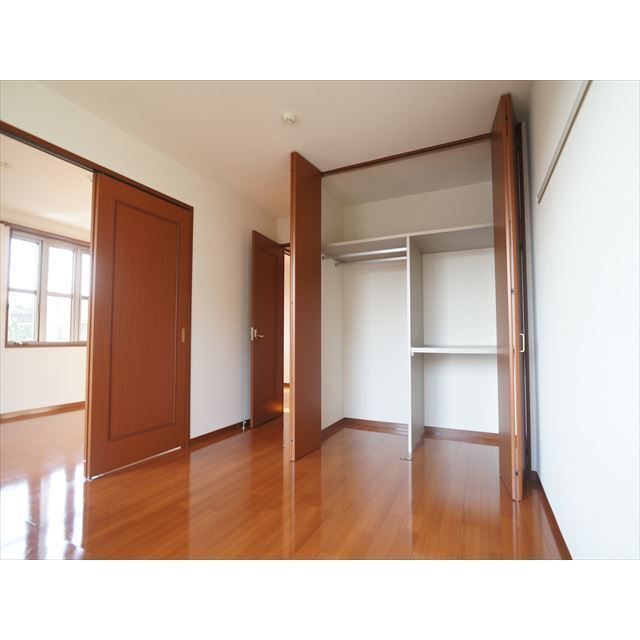 収納　様々な用途にご利用いただけるクローゼットです♪