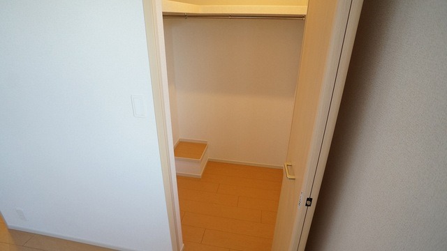 収納　図面と現状に相違がある場合には現状を優先