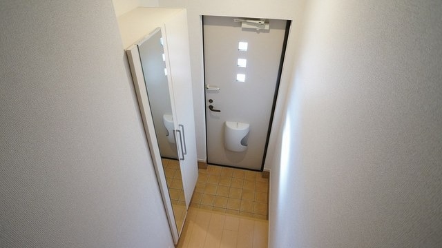 玄関　図面と現状に相違がある場合には現状を優先