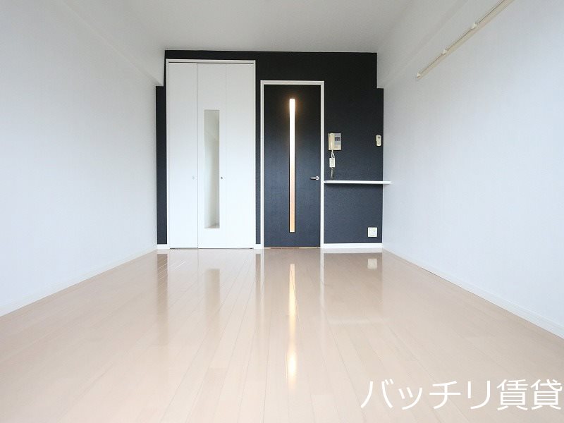 居室・リビング　別号室イメージの為、現状を優先いたします