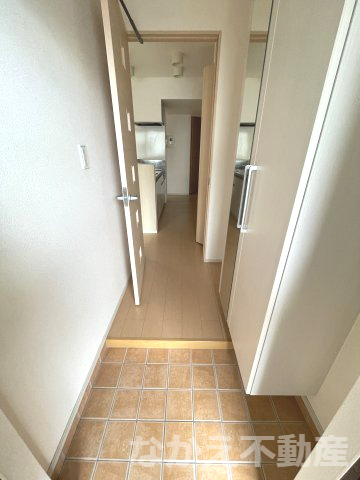 玄関　明るい玄関です