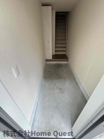 衣摺3丁目テラスハウスの玄関写真