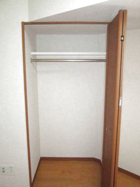 収納　クローゼット完備