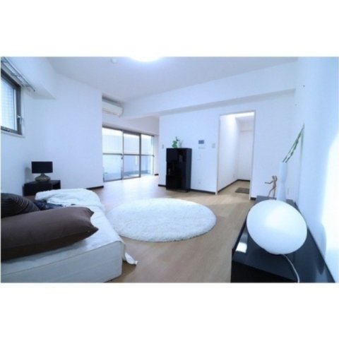 居室・リビング　同タイプ別部屋（モデル家具設置時）