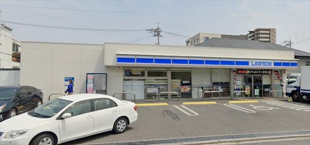 コンビニ　ローソン広島祇園3丁目店（コンビニ）まで691m