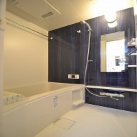 バス・シャワールーム　※掲載写真は同マンション別部屋参考写真となります。