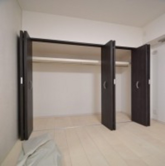 収納　※掲載写真は同マンション別部屋参考写真となります。