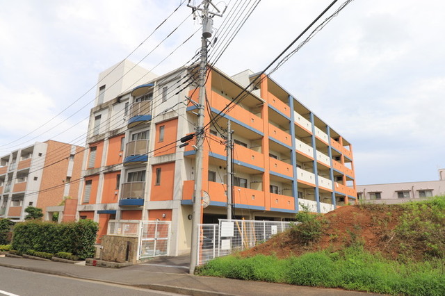 建物外観　丈夫な鉄筋コンクリート造マンションです☆