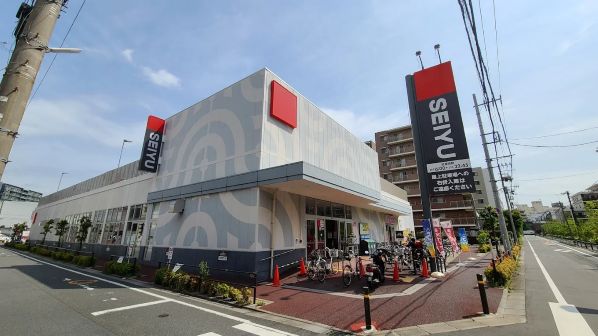 スーパー　西友蓮根坂下店（スーパー）まで761m