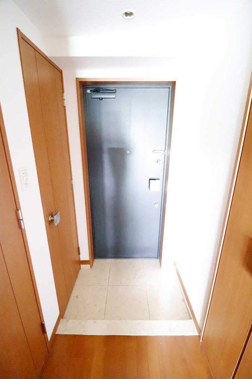 玄関　※同物件、別部屋になります。