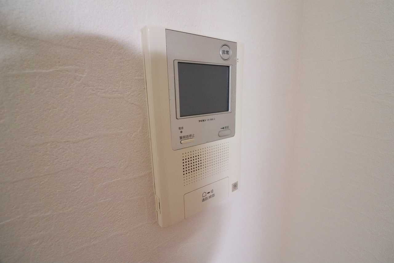 セキュリティ　※同物件、別部屋になります。