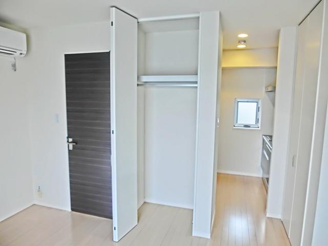 収納　※別部屋の参考写真です。