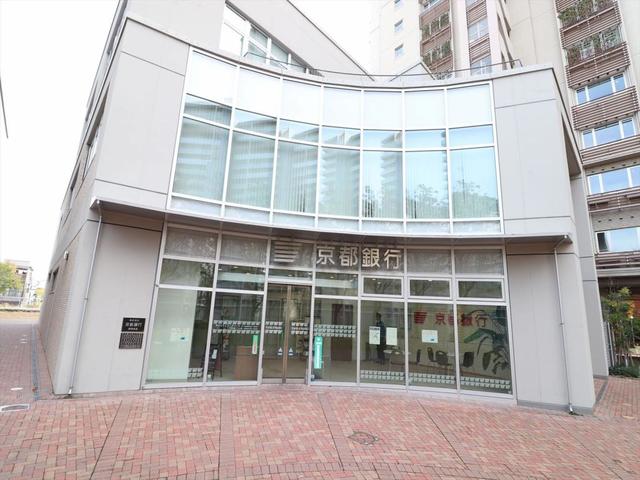 銀行　京都銀行摂津支店（銀行）まで1063m