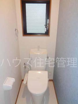 トイレ　シャワー付トイレ