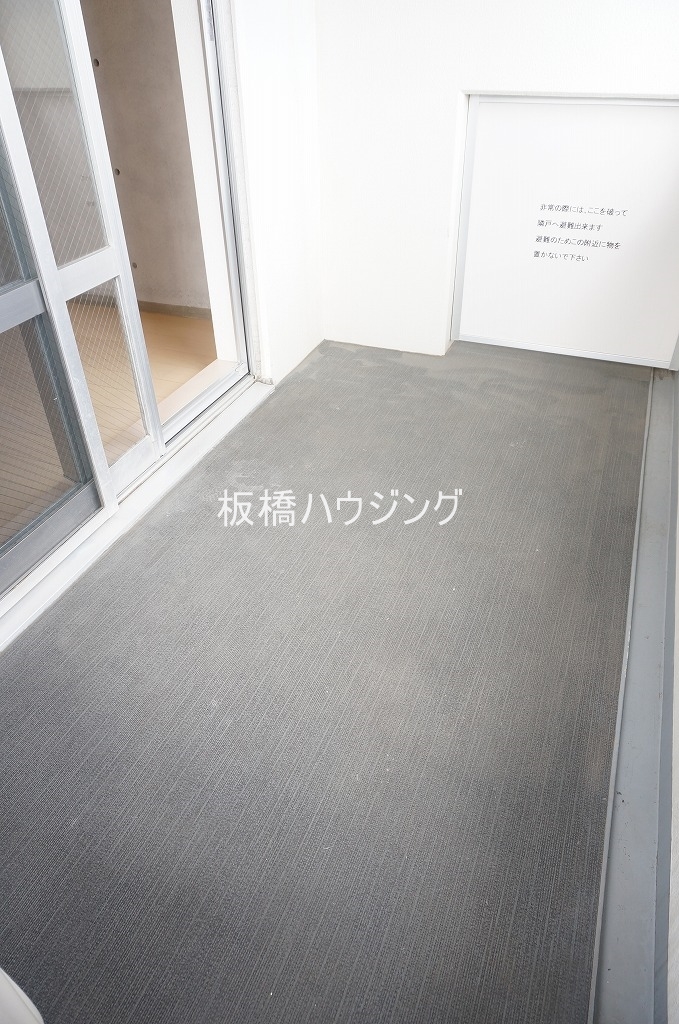 バルコニー