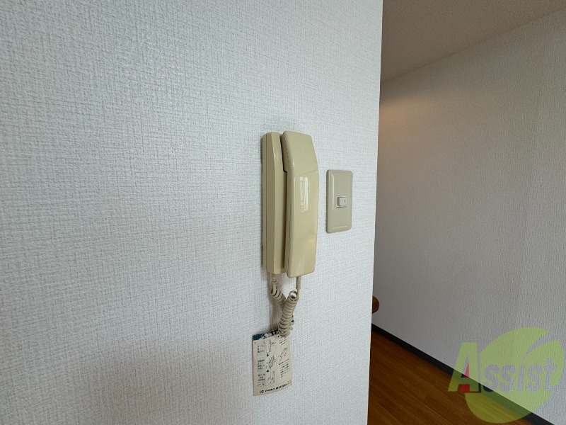 セキュリティ　来客時にはこちらのチャイムが鳴りますよ。