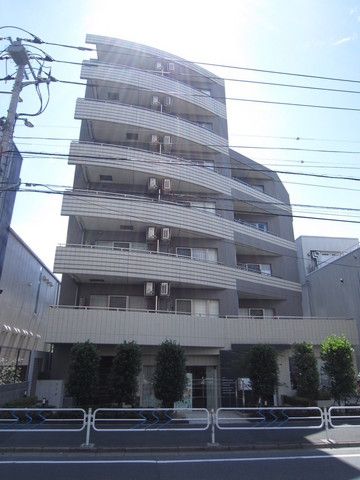 建物外観　駅２分のオートロックマンション。