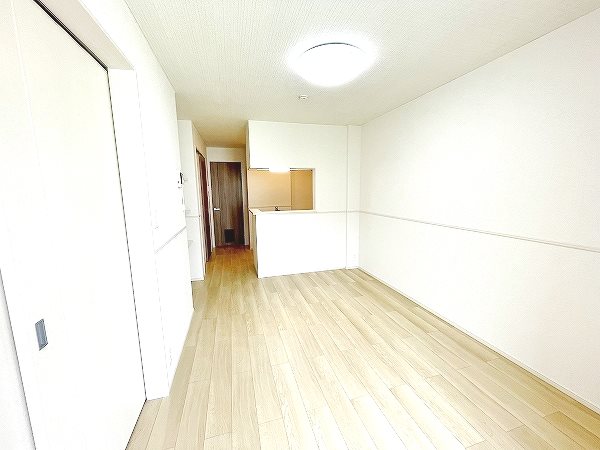 居室・リビング　★LDK10帖★