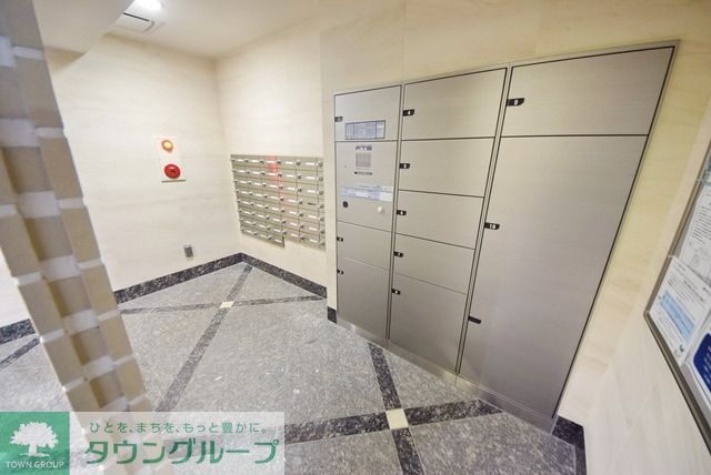 その他共有部分　宅配ボックスもあります