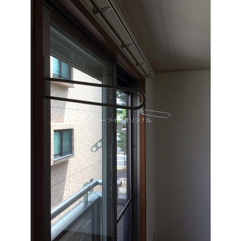 その他設備　雨の日や花粉の時期のお洗濯に欠かせない室内物干付き♪