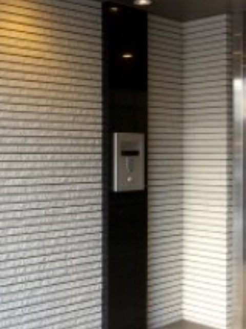 セキュリティ　オートロック完備