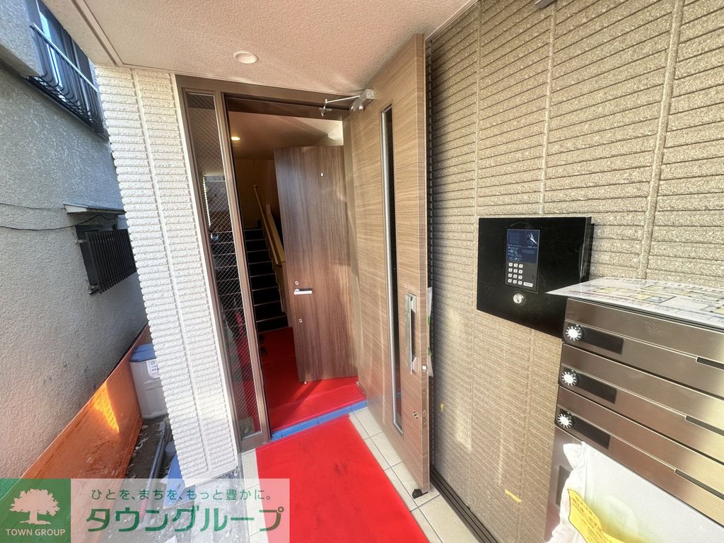 エントランス　エントランス
