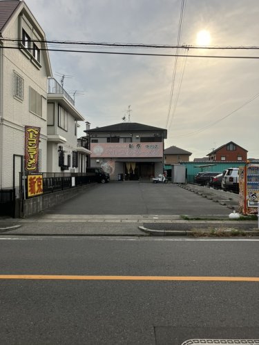 飲食店　ベトコンラーメン 新京 中川店（飲食店）まで249m