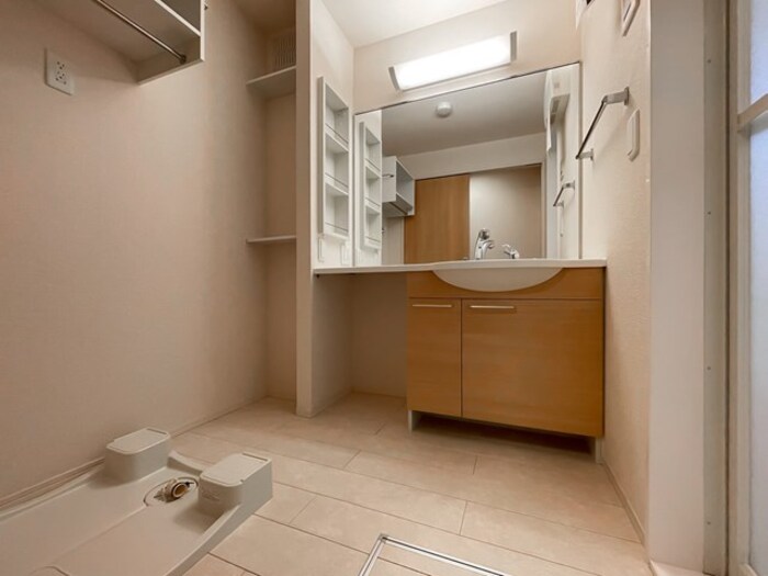 洗面設備　※別部屋参考写真