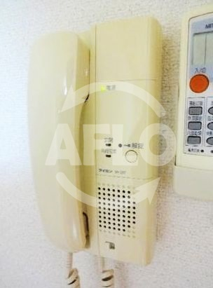 セキュリティ　ドミール桜川　インターホン
