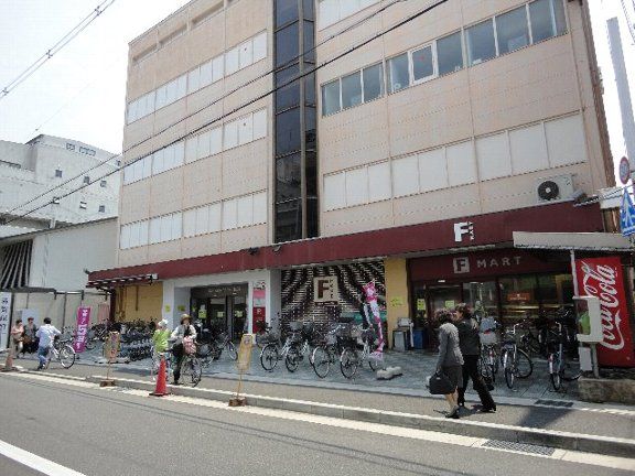 スーパー　F　MART桂店（スーパー）まで451m