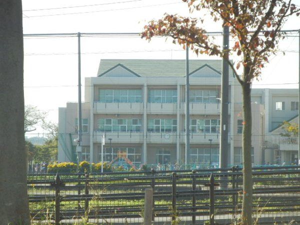 小学校　宇都宮市立横川東小学校（小学校）まで1016m