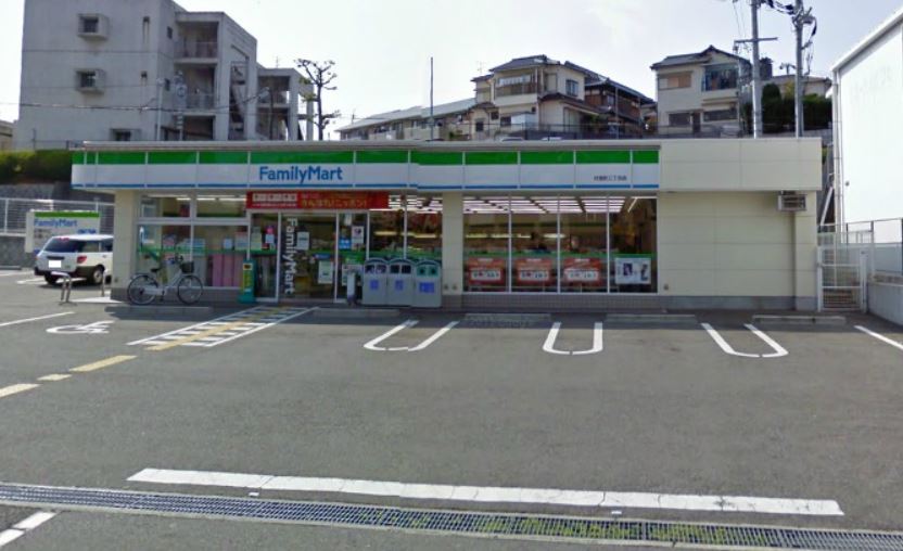 コンビニ　ファミリーマート 伏屋町三丁目店（コンビニ）まで870m