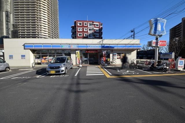 コンビニ　ローソン川口元郷二丁目店（コンビニ）まで667m