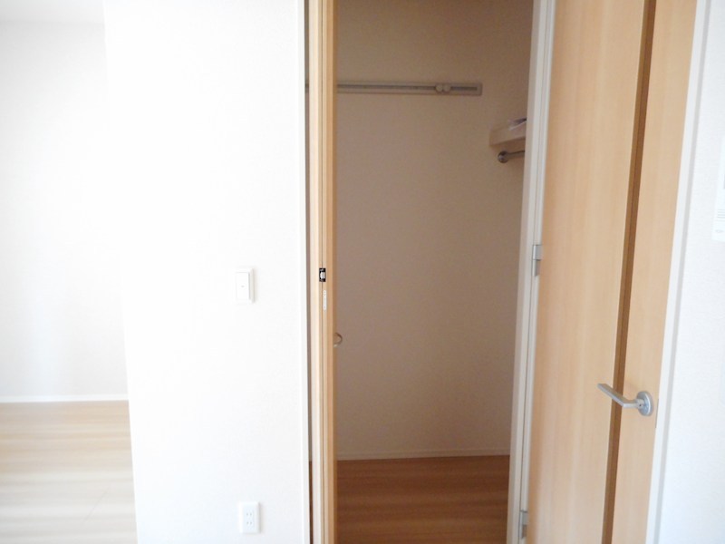 収納　※他号室の参考写真となります